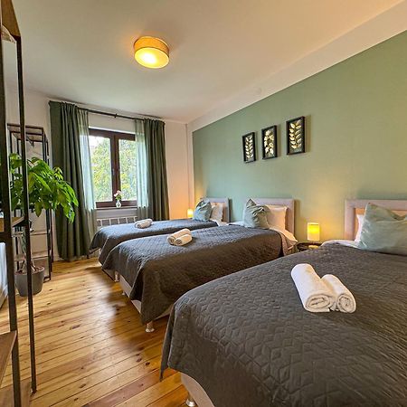 Immostay #8 - Haus Fuer 13 Personen Mit 7 Zimmer - Grosser Garten & Grill, Free Parking, Wlan Бремен Экстерьер фото