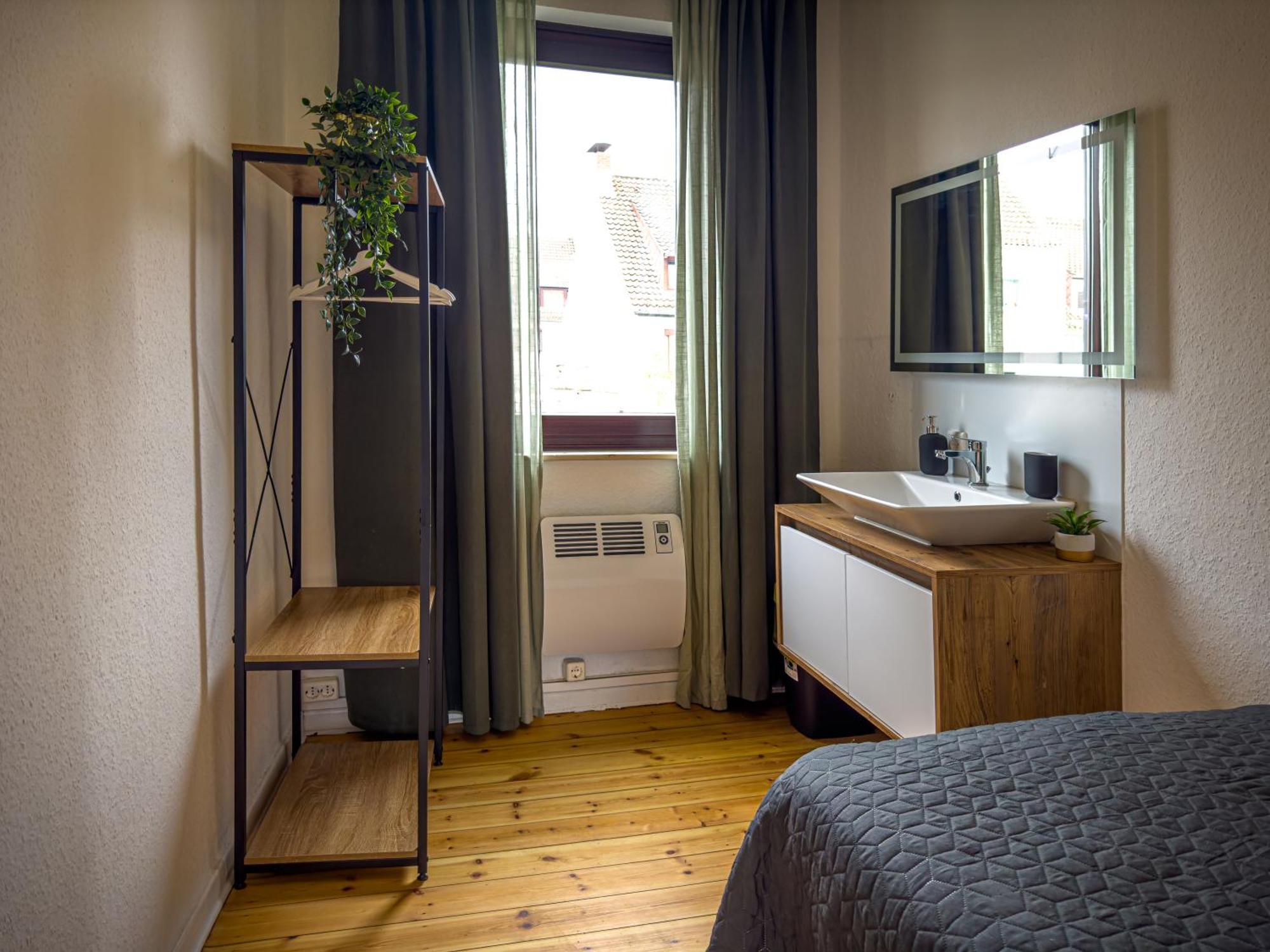 Immostay #8 - Haus Fuer 13 Personen Mit 7 Zimmer - Grosser Garten & Grill, Free Parking, Wlan Бремен Экстерьер фото