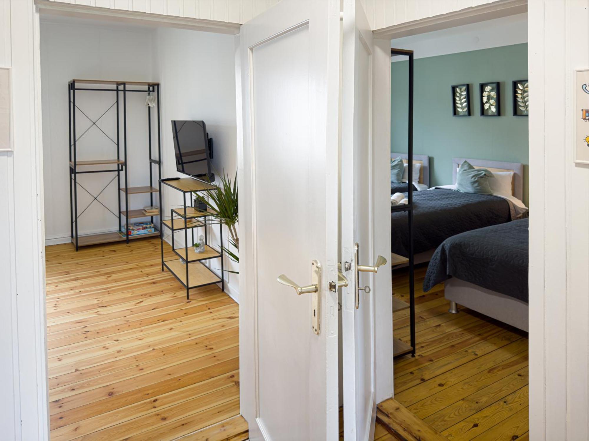 Immostay #8 - Haus Fuer 13 Personen Mit 7 Zimmer - Grosser Garten & Grill, Free Parking, Wlan Бремен Экстерьер фото